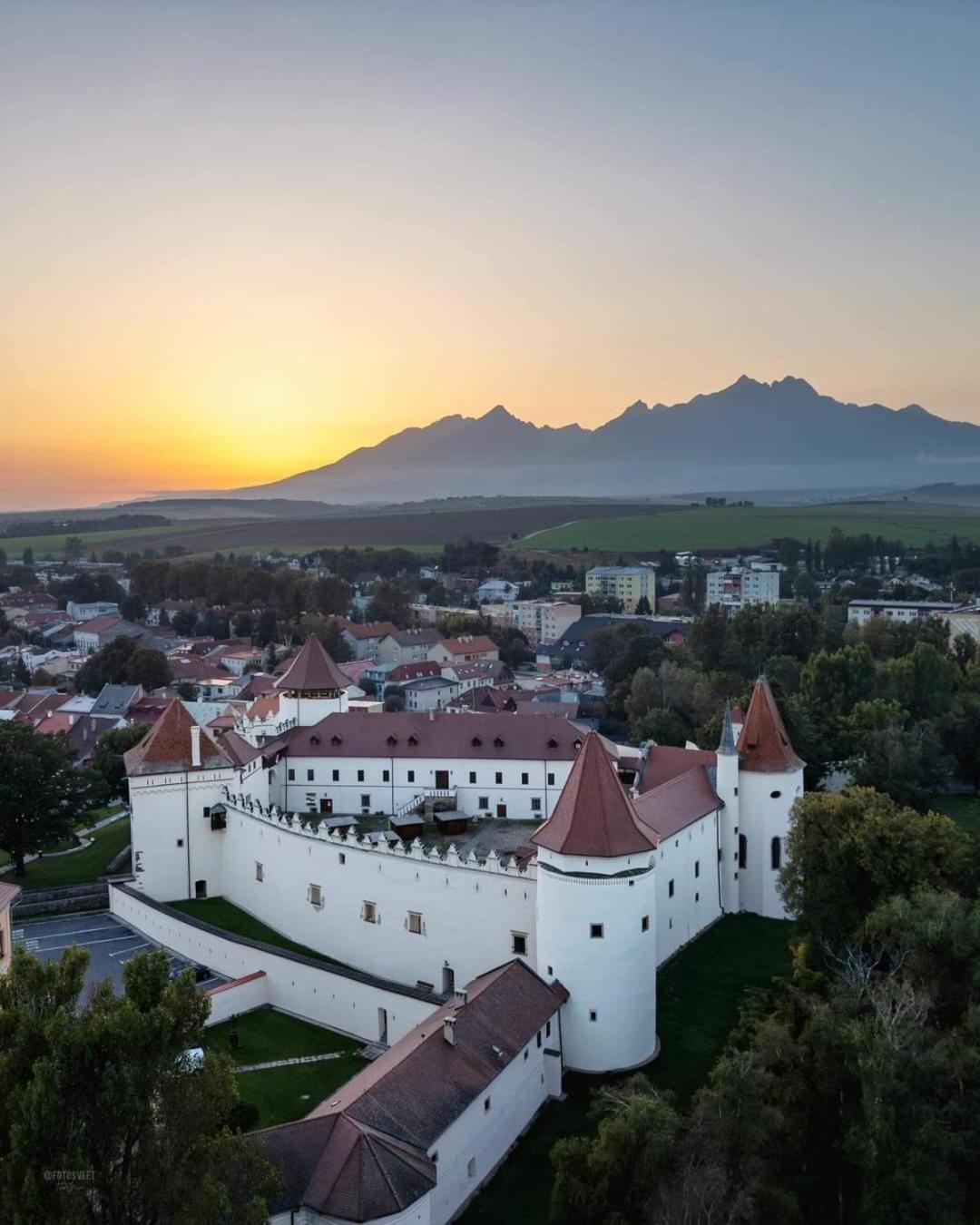Luxus Apartman Pod Hradom Kežmarok Exterior foto